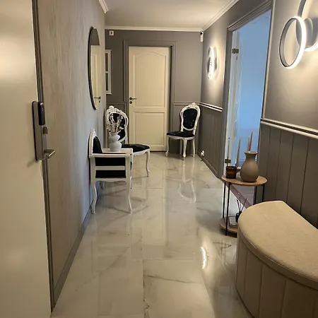 Large By The Sea For Rent During Ons *