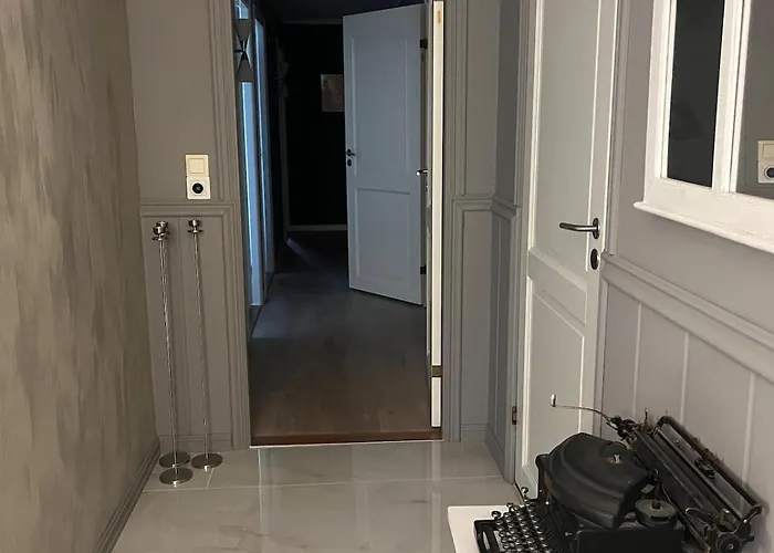 Large By The Sea For Rent During Ons Willa